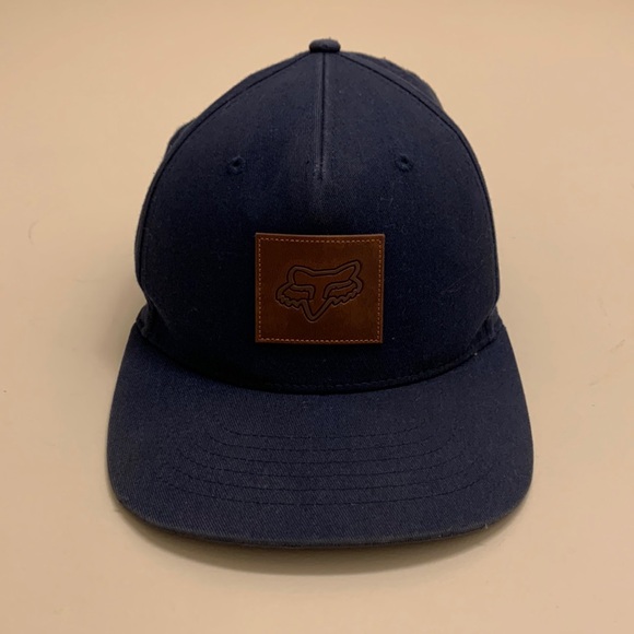 Fox hat - Picture 1 of 10